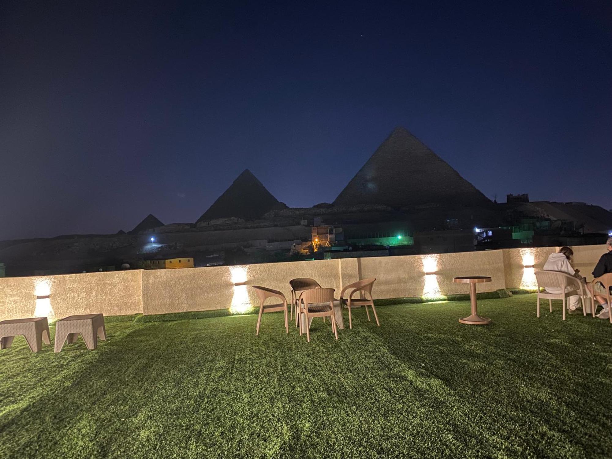 Isis Pyramids View Inn Kafret el-Gabal المظهر الخارجي الصورة